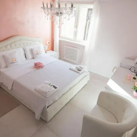 Klemi, In Old Town Dolomia Check In Automatico Nocleg ze śniadaniem 3*