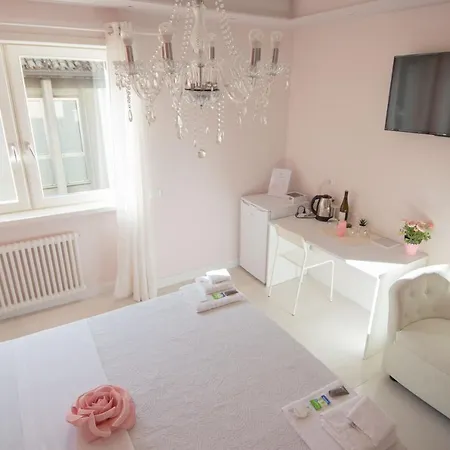 Klemi, In Old Town Dolomia Check In Automatico 3* Trento