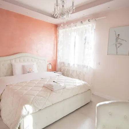 住宿加早餐酒店 Klemi, In Old Town Dolomia Check In Automatico 特伦托