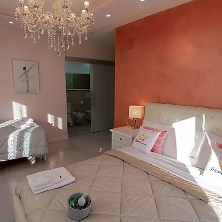 Bed & Breakfast Klemi, In Old Town Dolomia Check In Automatico