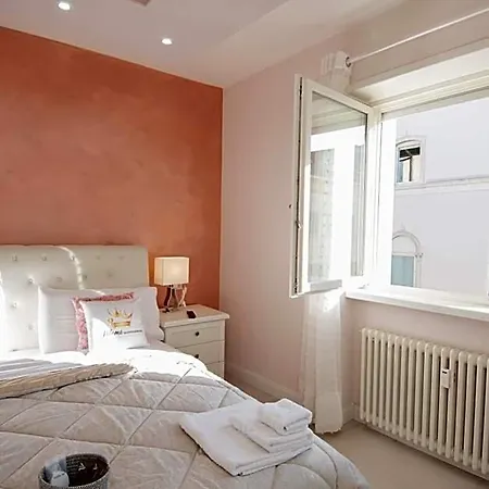 Klemi, In Old Town Dolomia Check In Automatico Bed & Breakfast Trento