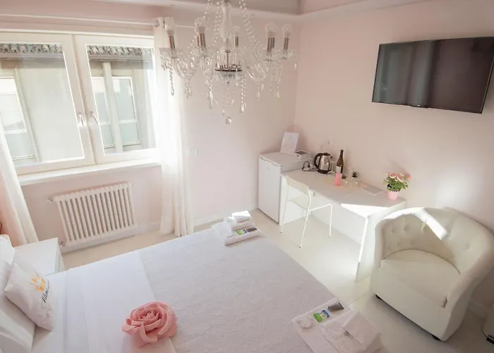 Klemi, In Old Town Dolomia Check In Automatico 3* Trente