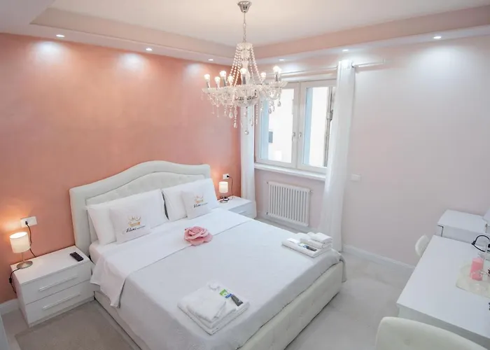 Klemi, In Old Town Dolomia Check In Automatico Couette-café 3*