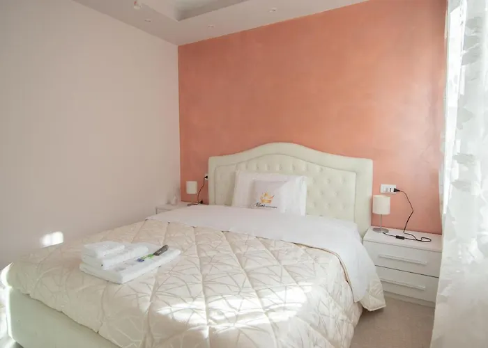 Couette-café Klemi, In Old Town Dolomia Check In Automatico Trente